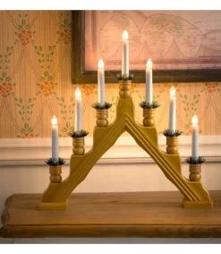 Chandelier 7 Bougies Electriques En Bois De Chene<Konstsmide, guirlandes lumineuses de Noël Discount