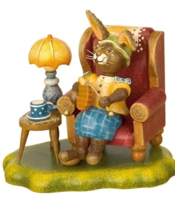 Lapin De Paques En Bois Grand-Mere Dans Un Fauteuil<Hubrig, figurines pour enfant Outlet