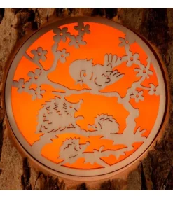 Photophore En Rondin De Bois, Avec 3 Motifs, Ecureuil, Chat Et Oiseaux<Waldfabrik, photophore en bois et étoile sapin de Noël Best Sale
